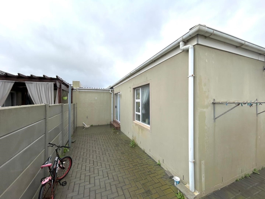 2 Bedroom Property for Sale in Costa Da Gama Western Cape